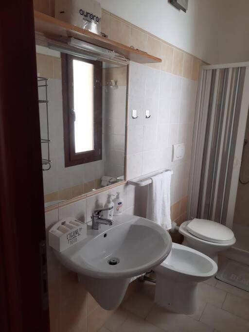 Stylish Loft Trivano Cagliari 2 Beds/2 Bath Eksteriør bilde